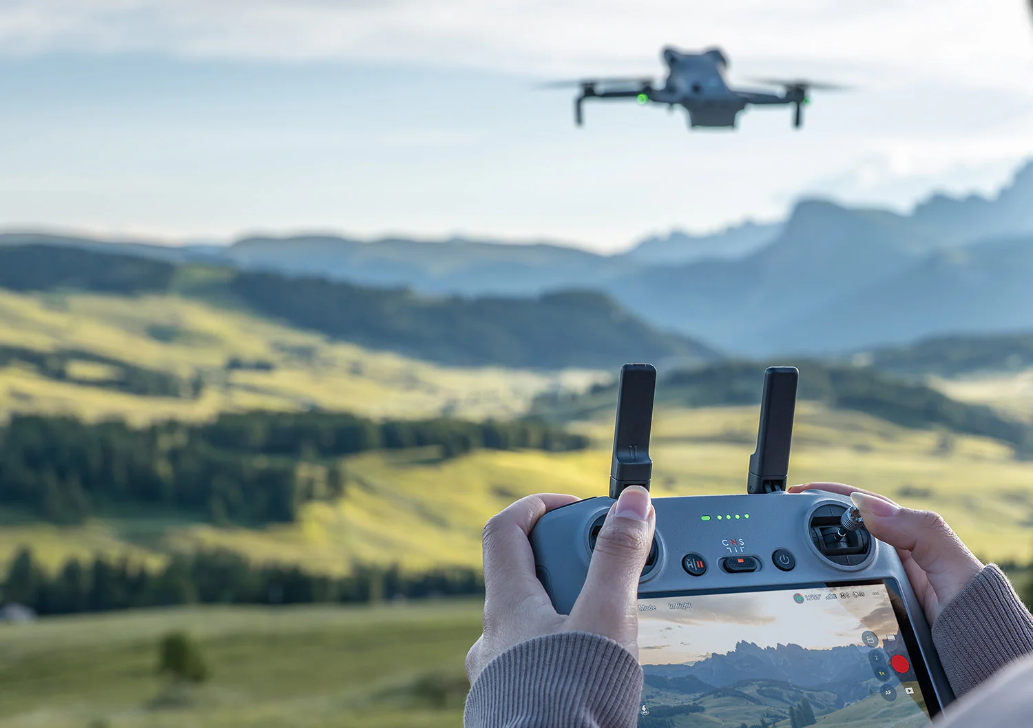 DJI Mini 5 Pro vs DJI Mini 4 Pro – Full Comparison